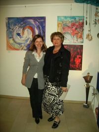 Angelika H&ouml;rl bei der Vernissage im Mai 2009